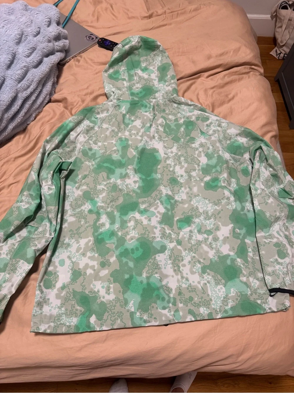 Tech Dri-FIT Camo Windrunner jacket
